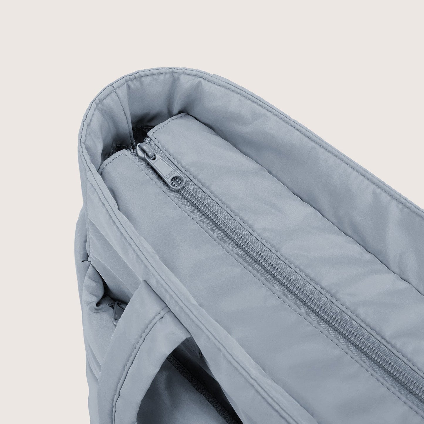20L Puffy Tote Bag with 15.6" Laptop Compartment