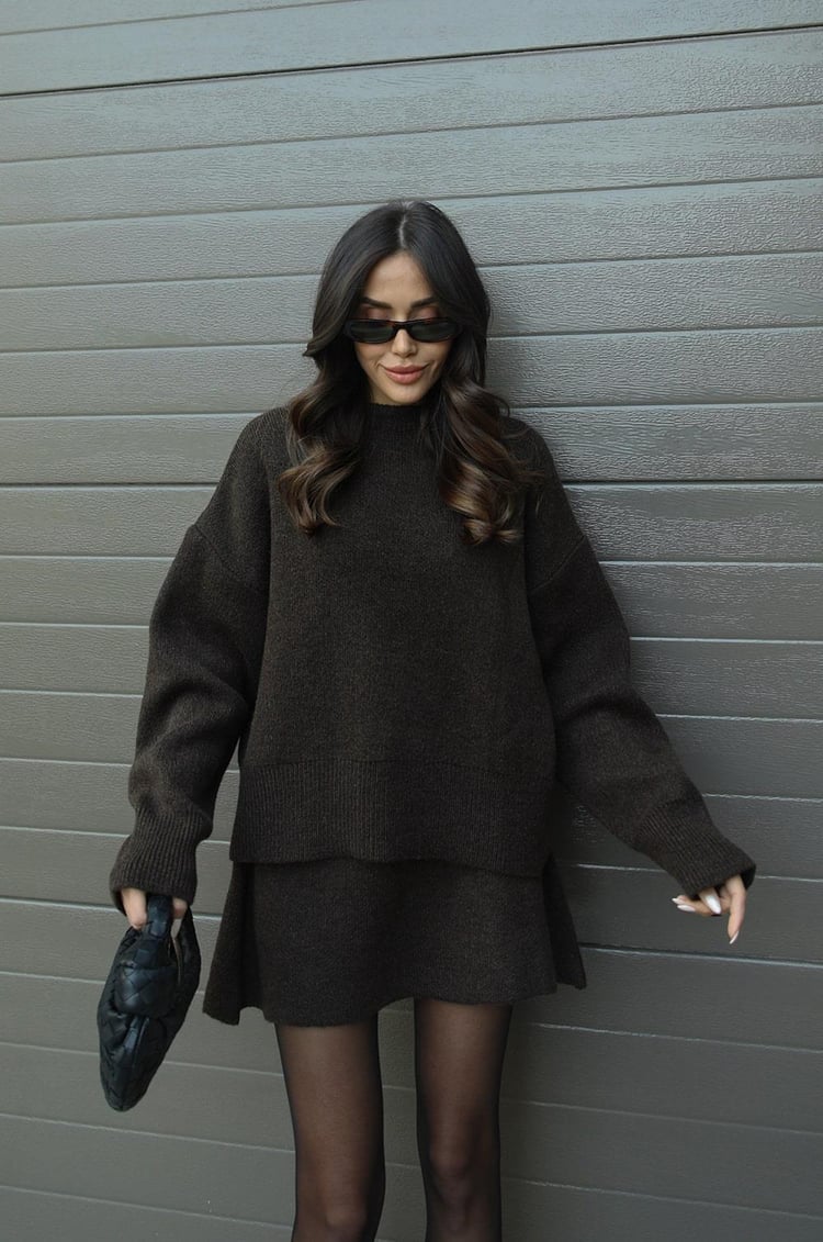 Amy Knit Set – Chic and Cozy Top & Skirt Matching Outfit for Women