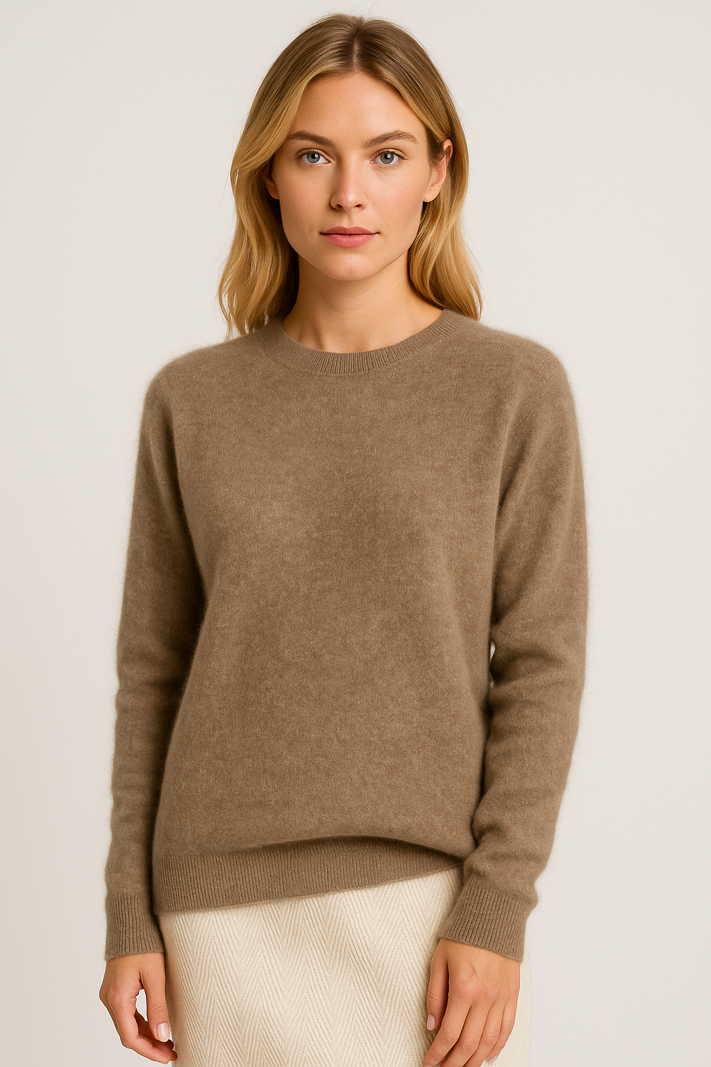 Women's Classic Cashmere Sweater - view 7